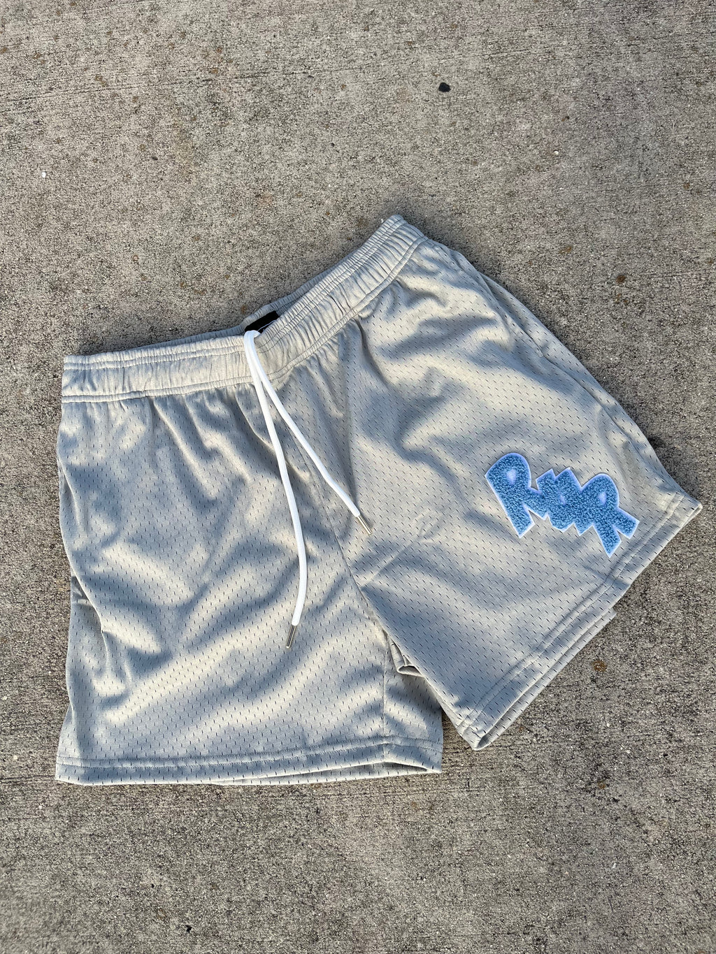 BASIC GRAY R4R MESH SHORTS